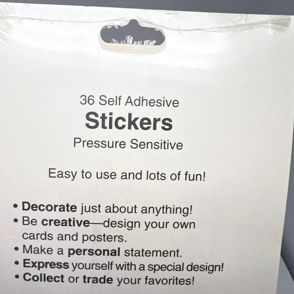 Vintage 1992‎ Jurassic Park 36 Self Adhesive Stickers Cleo Inc USA Sealed T-Rex